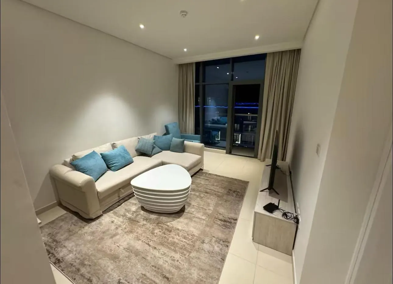 Seven Palm Jumeirah Dubai 0*,